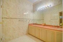 https://hideawaysrealestate.com/images/listing_photos/62775_18.jpg