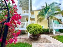 https://hideawaysrealestate.com/images/listing_photos/62780_19.jpg