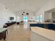 https://hideawaysrealestate.com/images/listing_photos/62783_6.jpg