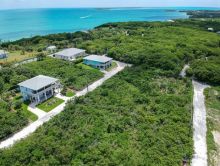 https://hideawaysrealestate.com/images/listing_photos/62784_6.jpg