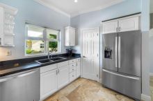 https://hideawaysrealestate.com/images/listing_photos/62798_36.jpg