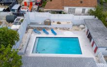 https://hideawaysrealestate.com/images/listing_photos/62808_15.jpg