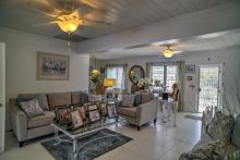 https://hideawaysrealestate.com/images/listing_photos/62845_14.jpg