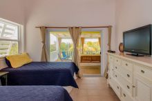 https://hideawaysrealestate.com/images/listing_photos/62852_15.jpg
