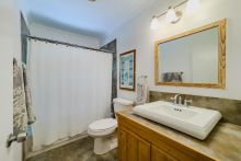 https://hideawaysrealestate.com/images/listing_photos/62852_17.jpg