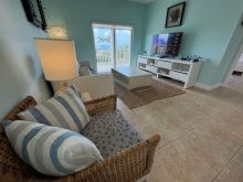 https://hideawaysrealestate.com/images/listing_photos/62868_4.jpg