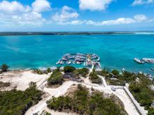https://hideawaysrealestate.com/images/listing_photos/62904_6.jpg