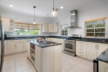 https://hideawaysrealestate.com/images/listing_photos/62934_8.jpg