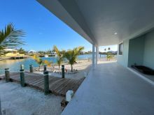 https://hideawaysrealestate.com/images/listing_photos/62946_4.jpg
