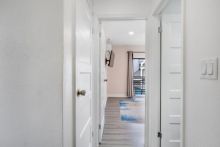 https://hideawaysrealestate.com/images/listing_photos/63010_15.jpg