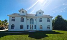 https://hideawaysrealestate.com/images/listing_photos/63050_1.jpg