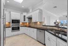 https://hideawaysrealestate.com/images/listing_photos/63150_6.jpg