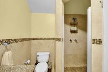 https://hideawaysrealestate.com/images/listing_photos/63161_14.jpg