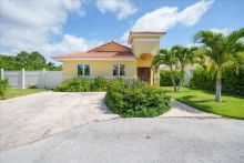 https://hideawaysrealestate.com/images/listing_photos/63188_1.jpg