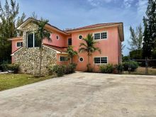 https://hideawaysrealestate.com/images/listing_photos/63259_16.jpg