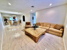 https://hideawaysrealestate.com/images/listing_photos/63259_4.jpg