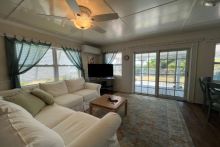 https://hideawaysrealestate.com/images/listing_photos/63305_13.jpg