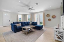 https://hideawaysrealestate.com/images/listing_photos/63354_4.jpg