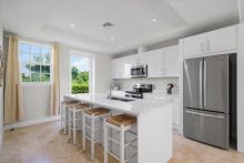 https://hideawaysrealestate.com/images/listing_photos/63354_5.jpg