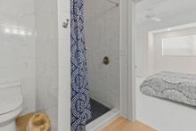https://hideawaysrealestate.com/images/listing_photos/63383_11.jpg