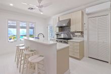 https://hideawaysrealestate.com/images/listing_photos/63383_17.jpg
