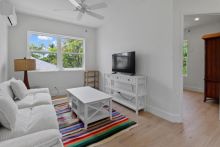 https://hideawaysrealestate.com/images/listing_photos/63383_18.jpg