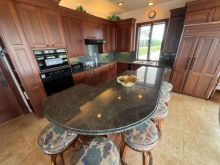 https://hideawaysrealestate.com/images/listing_photos/63410_11.jpg