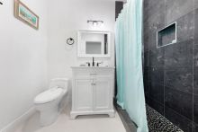 https://hideawaysrealestate.com/images/listing_photos/63442_7.jpg