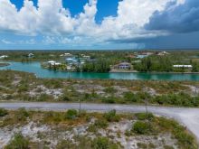 https://hideawaysrealestate.com/images/listing_photos/63454_2.jpg