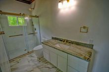 https://hideawaysrealestate.com/images/listing_photos/63485_10.jpg