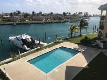 https://hideawaysrealestate.com/images/listing_photos/63581_5.jpg