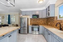https://hideawaysrealestate.com/images/listing_photos/63583_13.jpg
