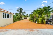 https://hideawaysrealestate.com/images/listing_photos/63583_2.jpg