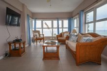 https://hideawaysrealestate.com/images/listing_photos/63589_3.jpg
