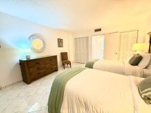 https://hideawaysrealestate.com/images/listing_photos/63606_12.jpg