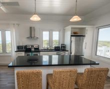 https://hideawaysrealestate.com/images/listing_photos/63613_10.jpg