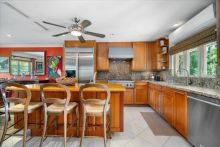 https://hideawaysrealestate.com/images/listing_photos/63631_13.jpg