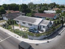 https://hideawaysrealestate.com/images/listing_photos/63659_4.jpg