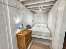https://hideawaysrealestate.com/images/listing_photos/63694_25.jpg