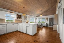 https://hideawaysrealestate.com/images/listing_photos/63699_11.jpg
