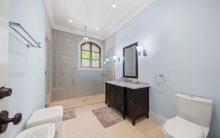 https://hideawaysrealestate.com/images/listing_photos/63704_10.jpg