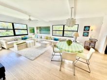 https://hideawaysrealestate.com/images/listing_photos/63719_11.jpg