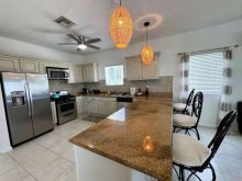 https://hideawaysrealestate.com/images/listing_photos/63752_4.jpg