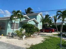 https://hideawaysrealestate.com/images/listing_photos/63786_15.jpg