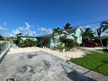 https://hideawaysrealestate.com/images/listing_photos/63786_16.jpg