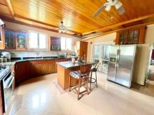 https://hideawaysrealestate.com/images/listing_photos/63827_7.jpg