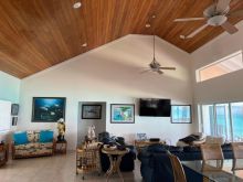 https://hideawaysrealestate.com/images/listing_photos/63892_2.jpg