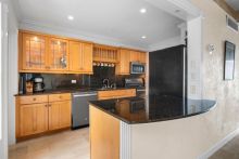 https://hideawaysrealestate.com/images/listing_photos/63896_7.jpg