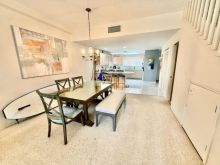 https://hideawaysrealestate.com/images/listing_photos/63899_8.jpg