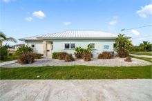 https://hideawaysrealestate.com/images/listing_photos/63939_18.jpg